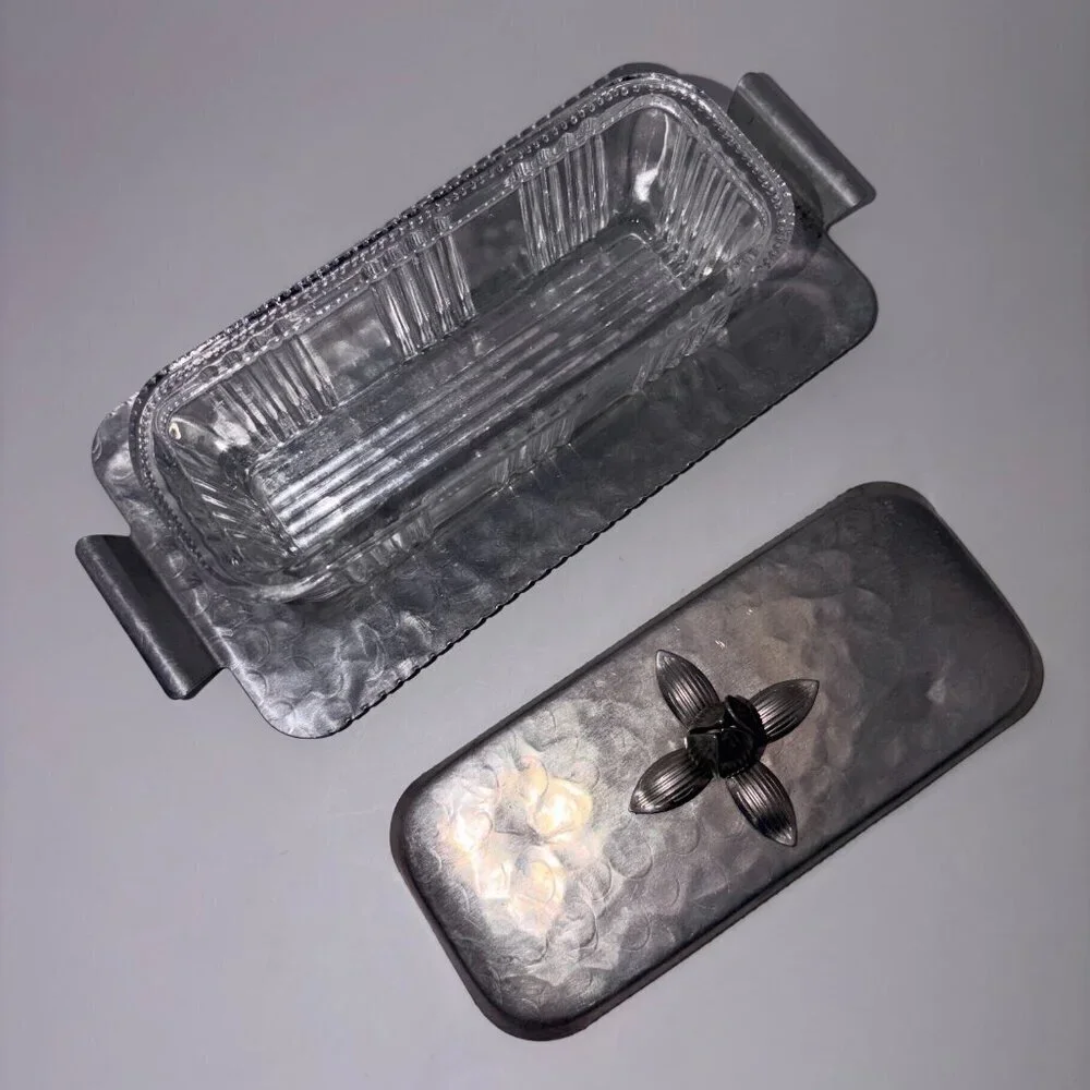 VTG Mid-Century Classic Hammered Metal Butter Dish w/ Glass Insert & Floral Lid